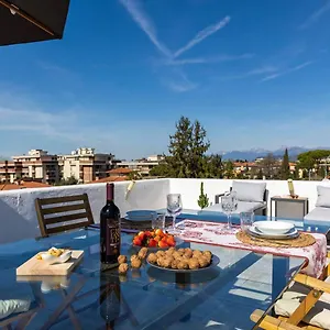 Apartment Dimoramatilda, Attico Con Terrazza Panoramica, Pisa